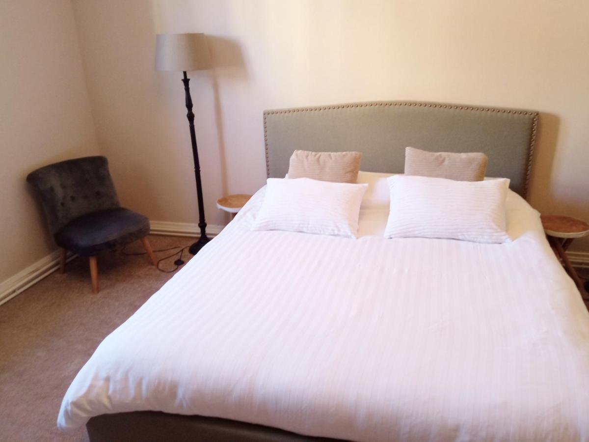 Au Pied Du Beffroi Apartment Arras Exterior photo