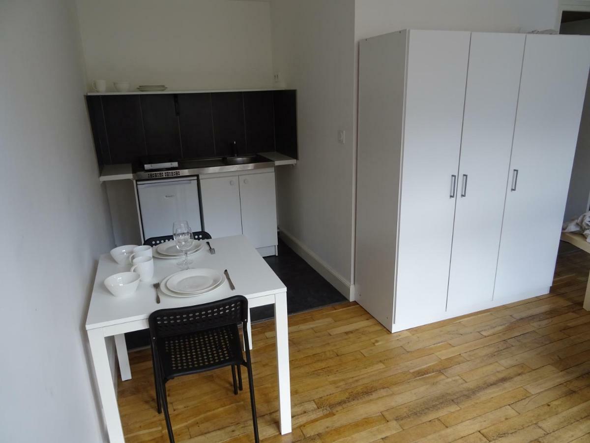 Au Pied Du Beffroi Apartment Arras Exterior photo
